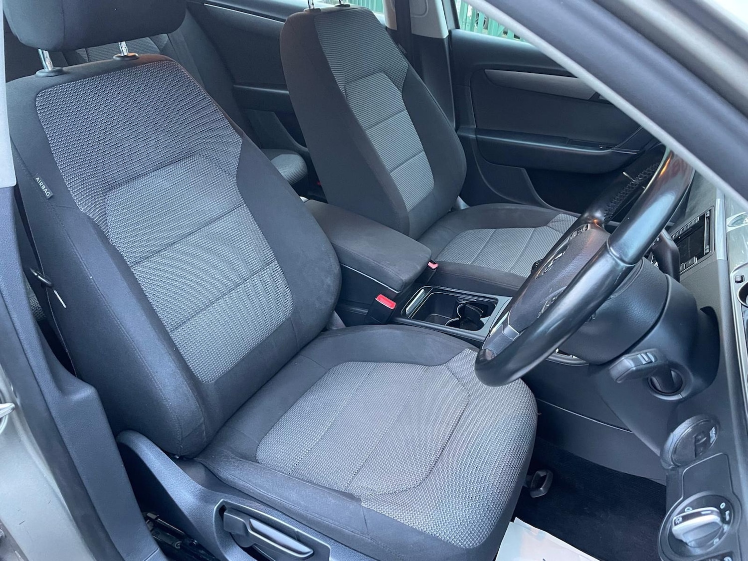 Used Volkswagen Passat 2013 for sale - 76982630: Photo 10