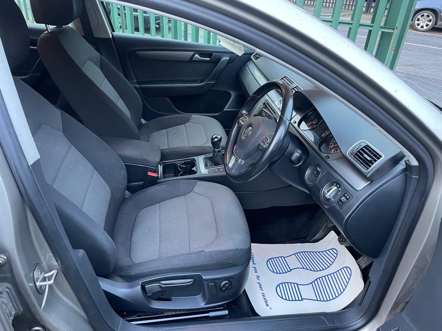 Used Volkswagen Passat 2013 for sale - 76982630: Photo 6