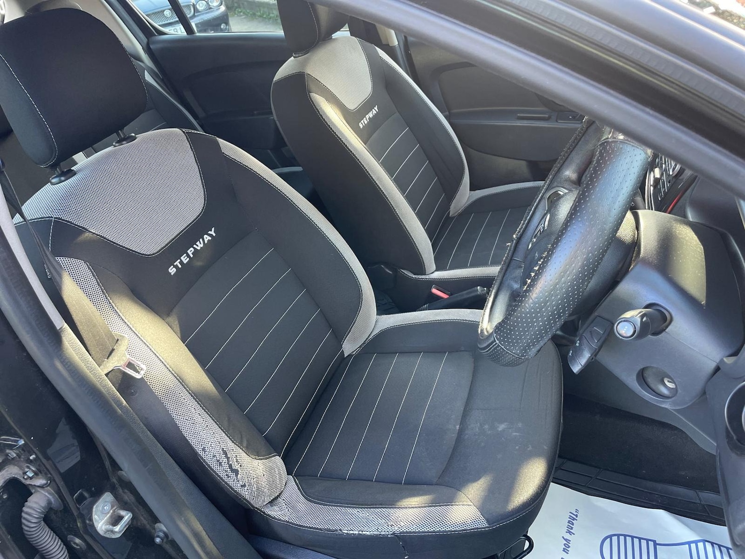 Used Dacia Sandero Stepway 2016 for sale - 77731066: Photo 13