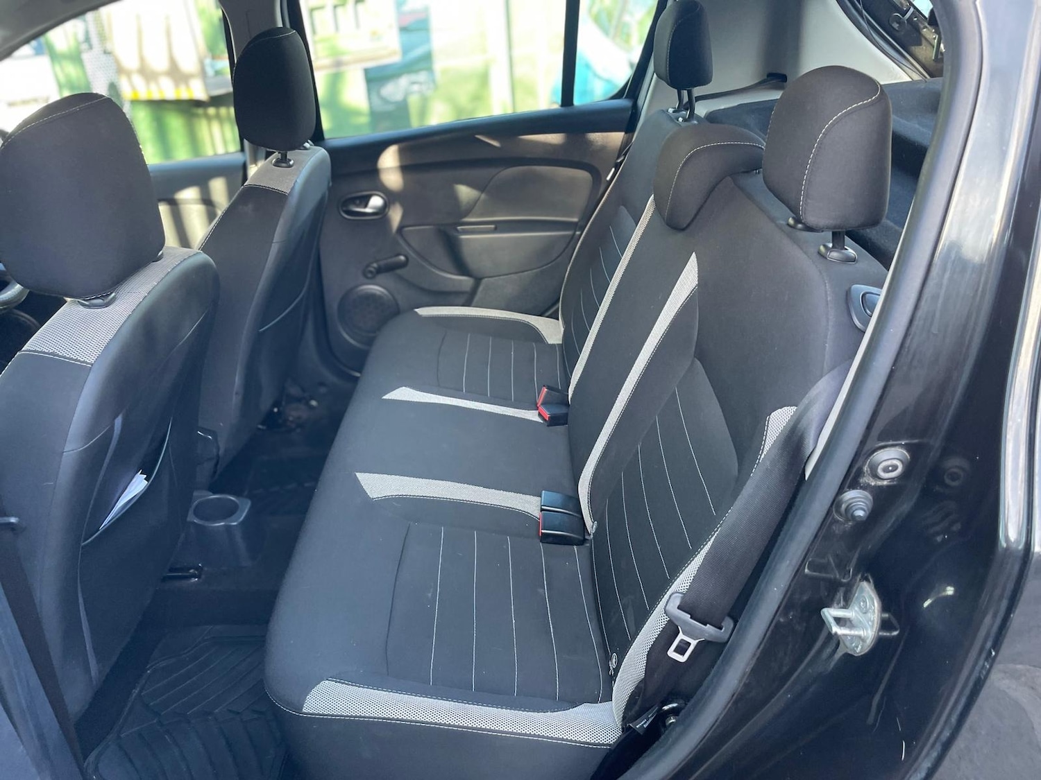 Used Dacia Sandero Stepway 2016 for sale - 77731066: Photo 17