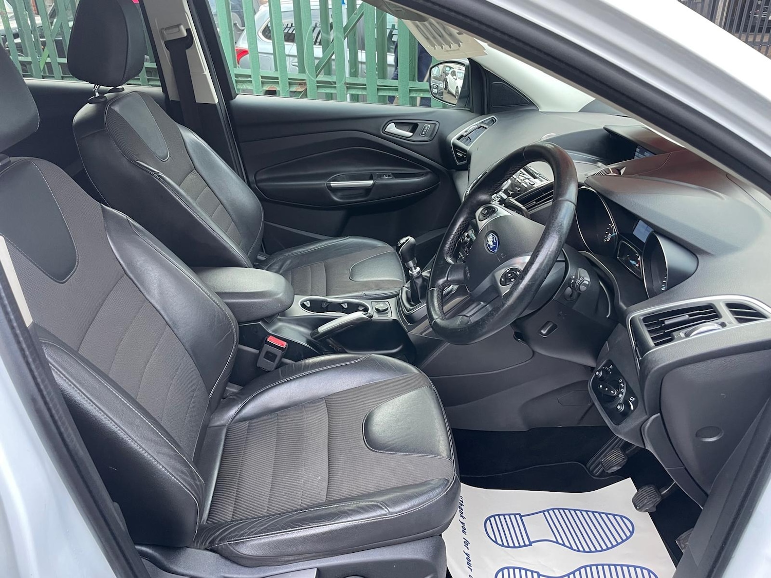 Used Ford Kuga 2015 for sale - 77370749: Photo 11