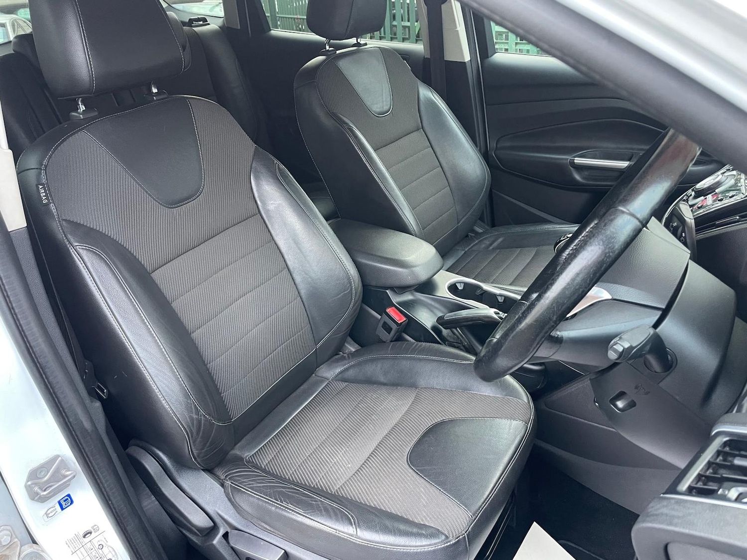 Used Ford Kuga 2015 for sale - 77370749: Photo 14