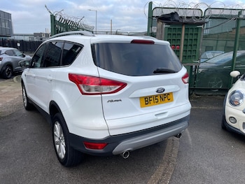 Used Ford Kuga 2015 for sale - 77370749: Photo