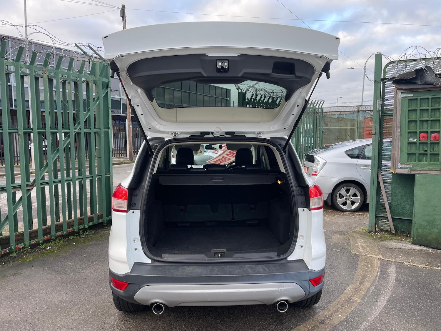 Used Ford Kuga 2015 for sale - 77370749: Photo 7