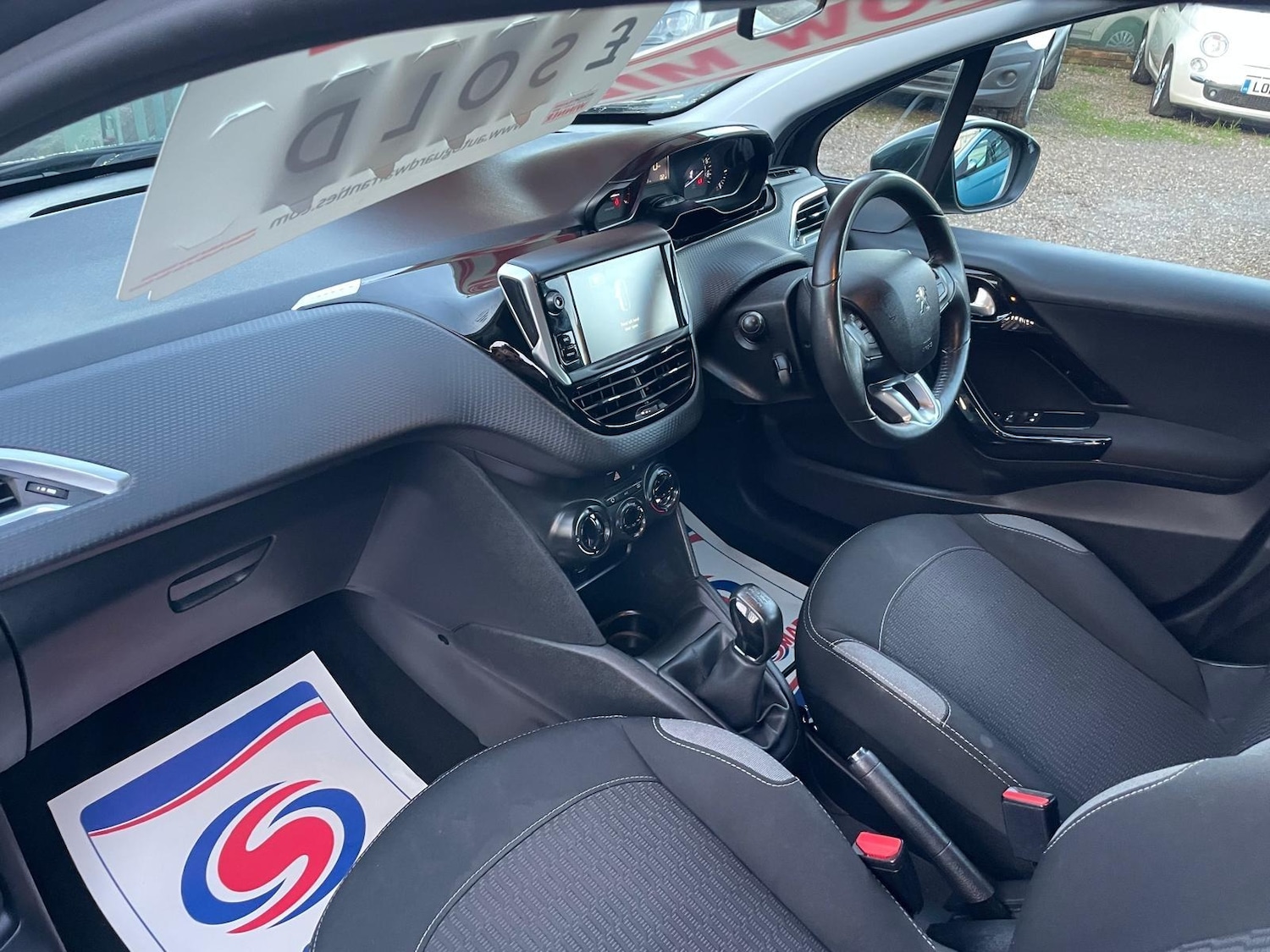 Used Peugeot 208 2016 for sale - 77136169: Photo 12