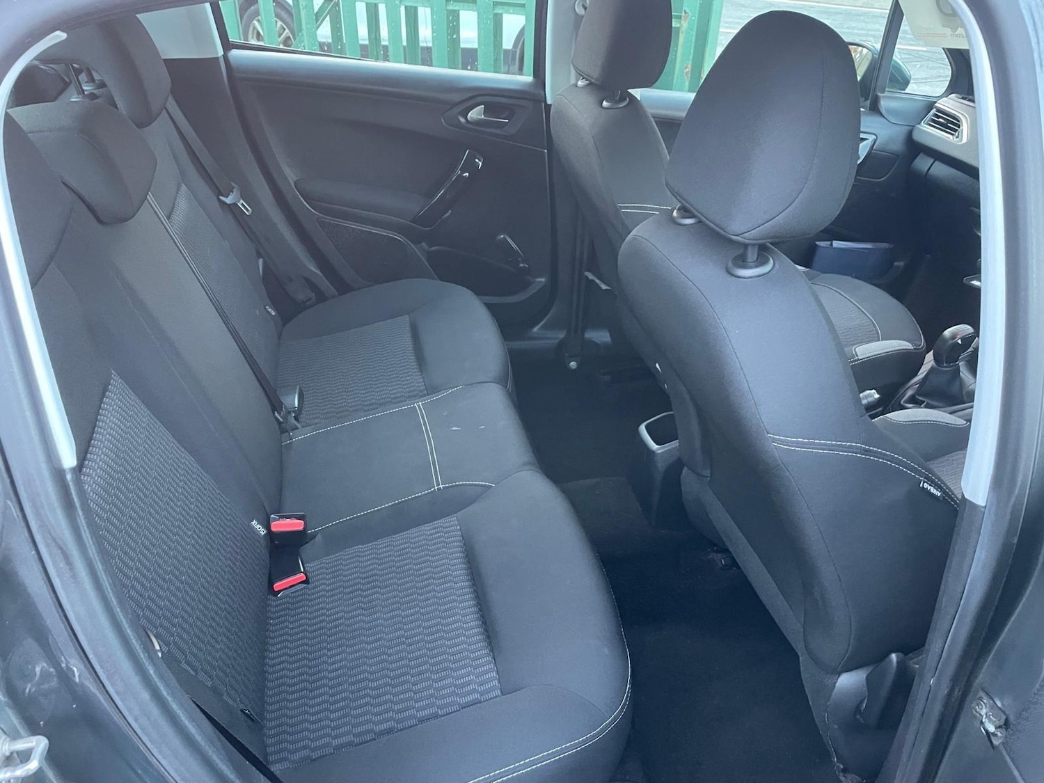 Used Peugeot 208 2016 for sale - 77136169: Photo 18