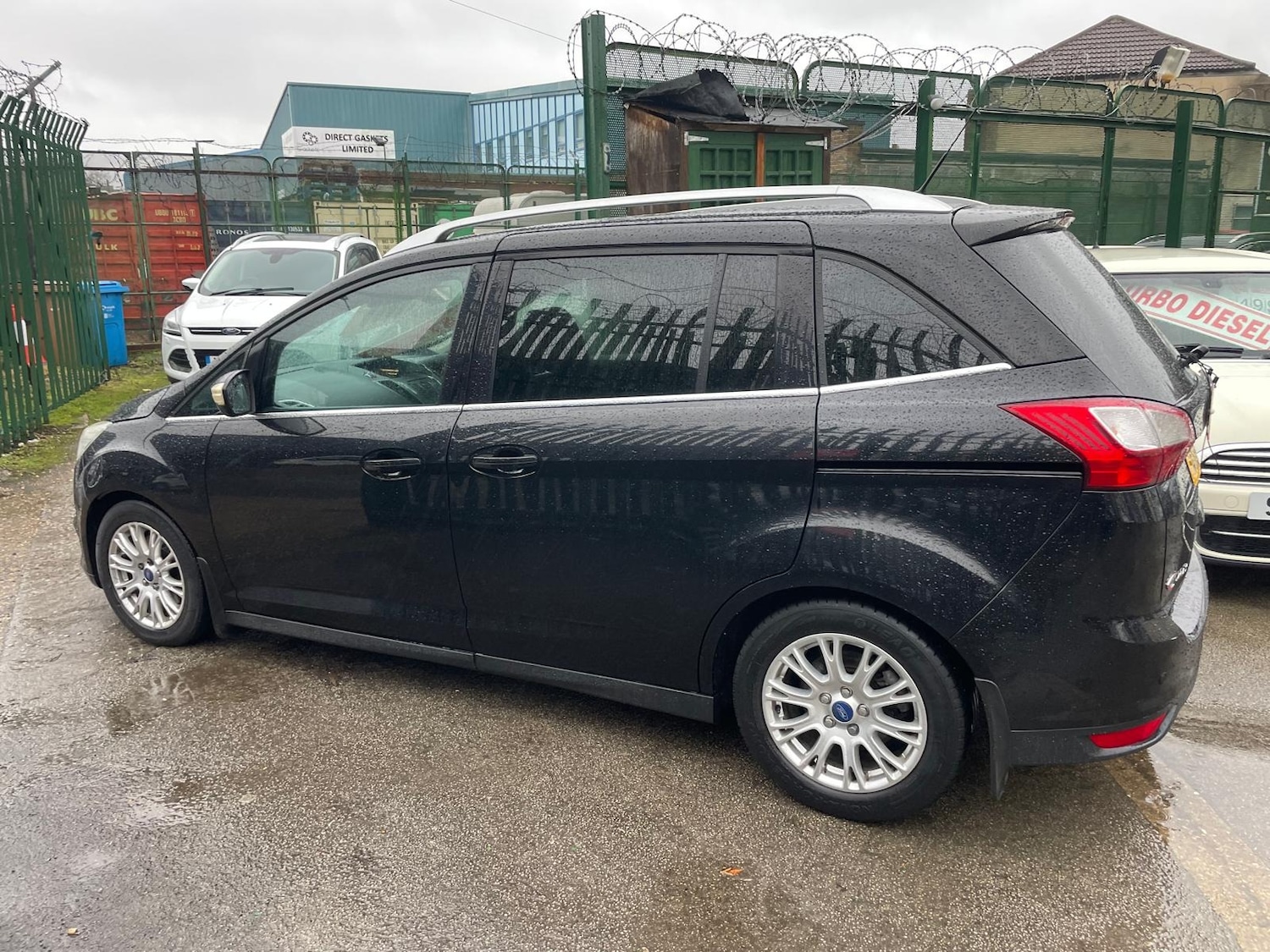 Used Ford Grand C-Max 2011 for sale - 77352170: Photo 3