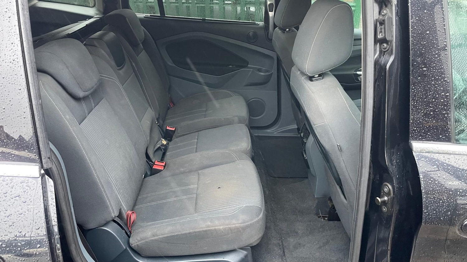 Used Ford Grand C-Max 2011 for sale - 77352170: Photo 9