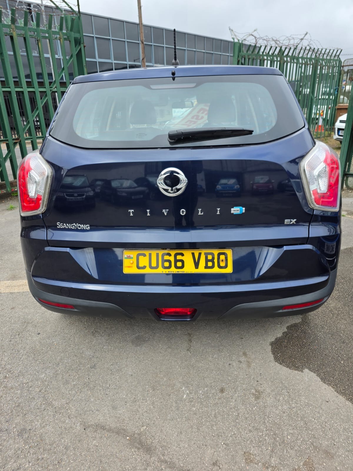 Vehicle 6