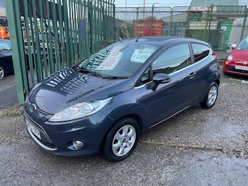 Used Ford Fiesta 2012 for sale - 76673132: Photo