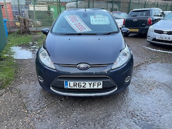 Used Ford Fiesta 2012 for sale - 76673132: Photo