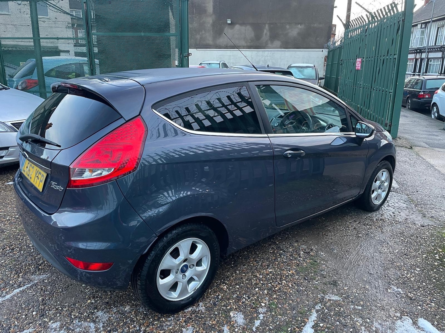 Used Ford Fiesta 2012 for sale - 76673132: Photo 3