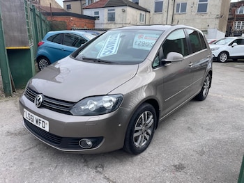 Used Volkswagen Golf Plus 2011 for sale - 77997552: Photo