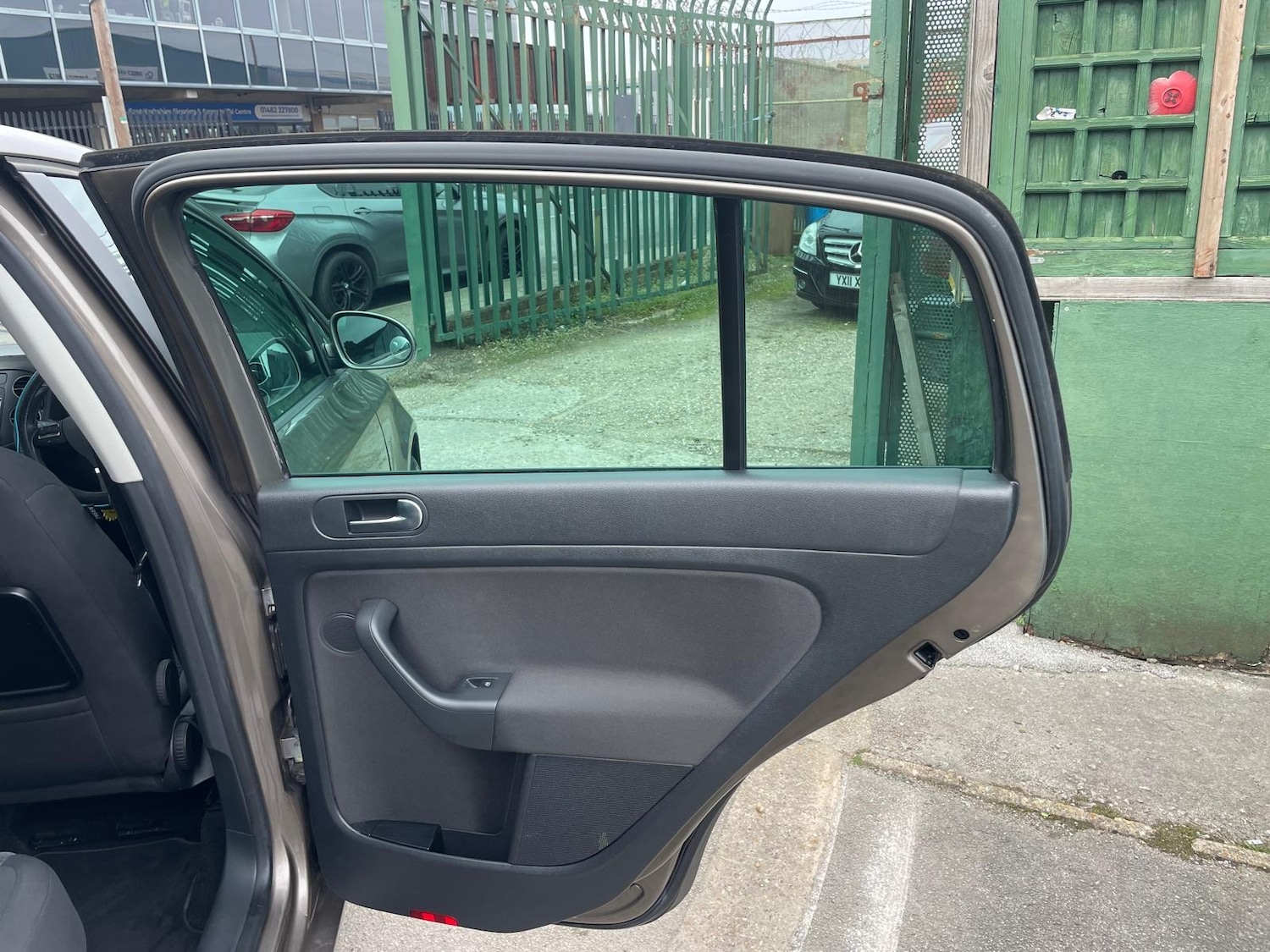 Used Volkswagen Golf Plus 2011 for sale - 77997552: Photo 20