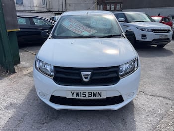 Used Dacia Sandero 2015 for sale - 79813645: Photo