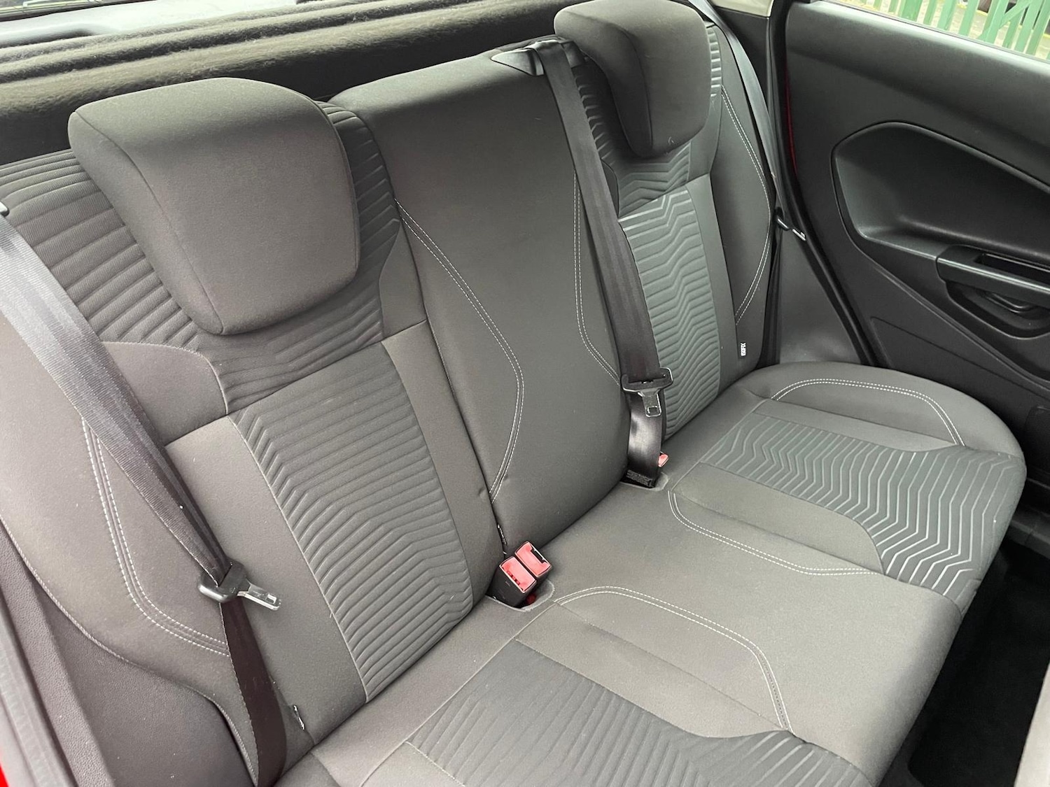 Used Ford Fiesta 2014 for sale - 77630122: Photo 4