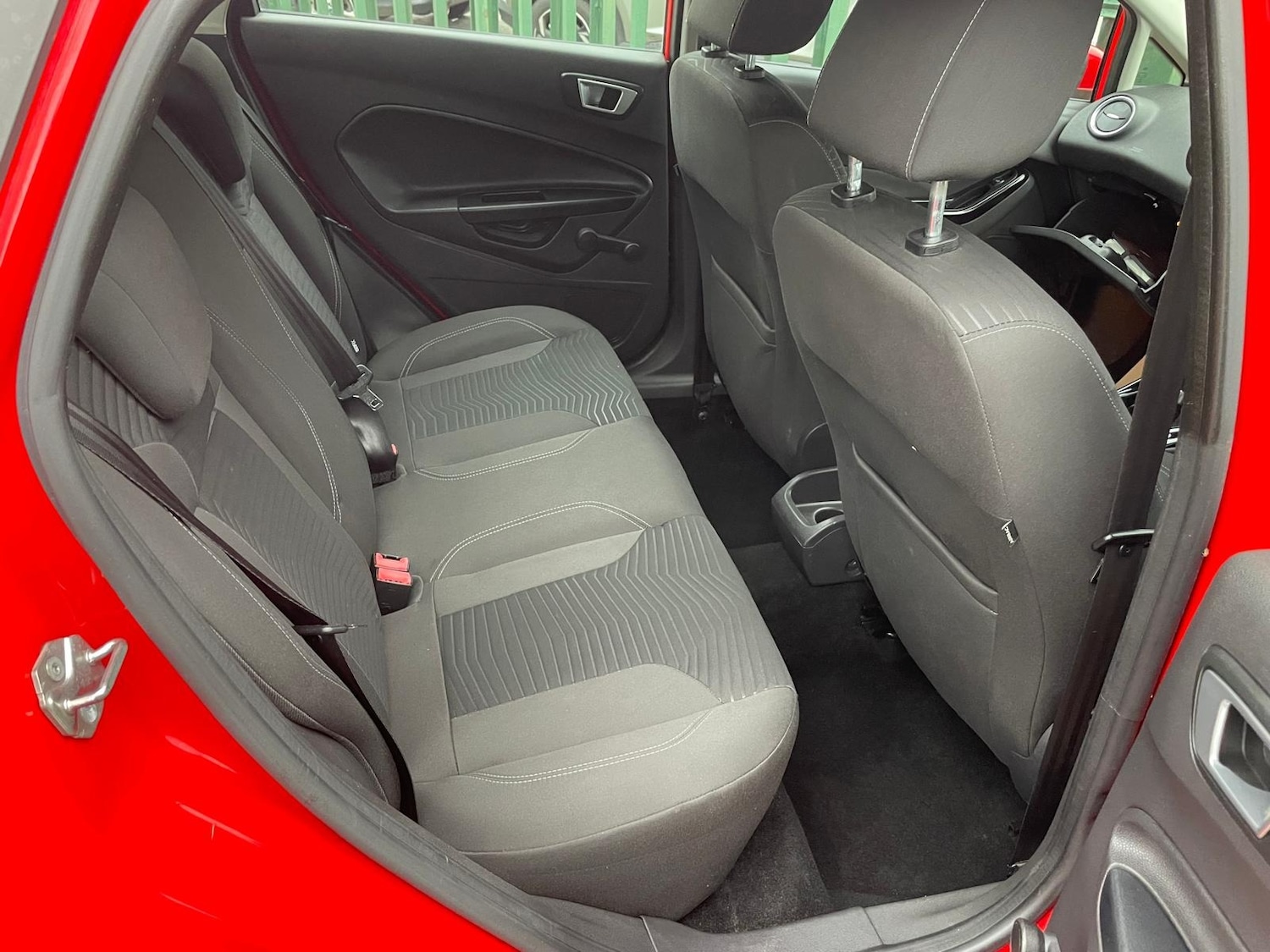 Used Ford Fiesta 2014 for sale - 77630122: Photo 7