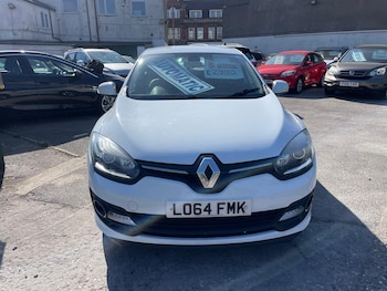 Used Renault Megane 2014 for sale - 79596371: Photo