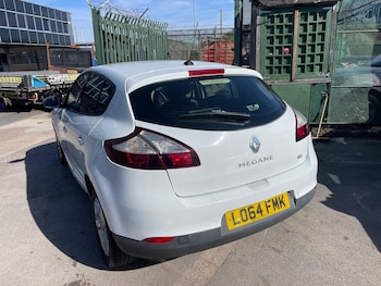 Used Renault Megane 2014 for sale - 79596371: Photo