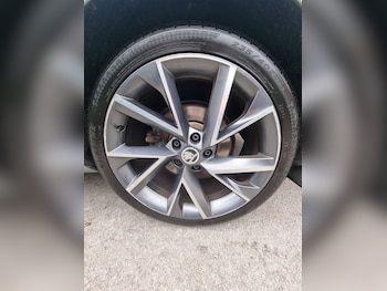 Used Skoda Superb 2017 for sale - 76319485: Photo 4