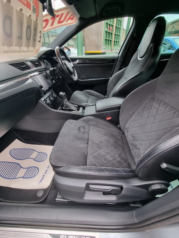 Used Skoda Superb 2017 for sale - 76319485: Photo 9