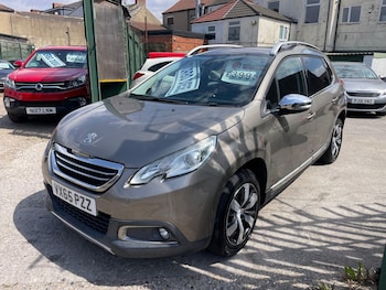Used Peugeot 2008 2015 for sale - 79297973: Photo