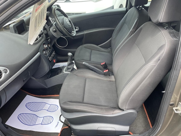 Used Renault Clio 2010 for sale - 75053552: Photo 11