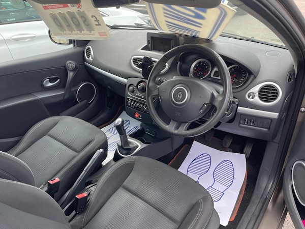Used Renault Clio 2010 for sale - 75053552: Photo 14