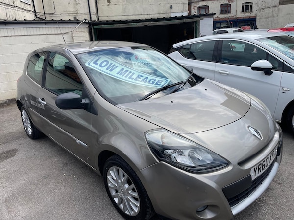 Used Renault Clio 2010 for sale - 75053552: Photo 4