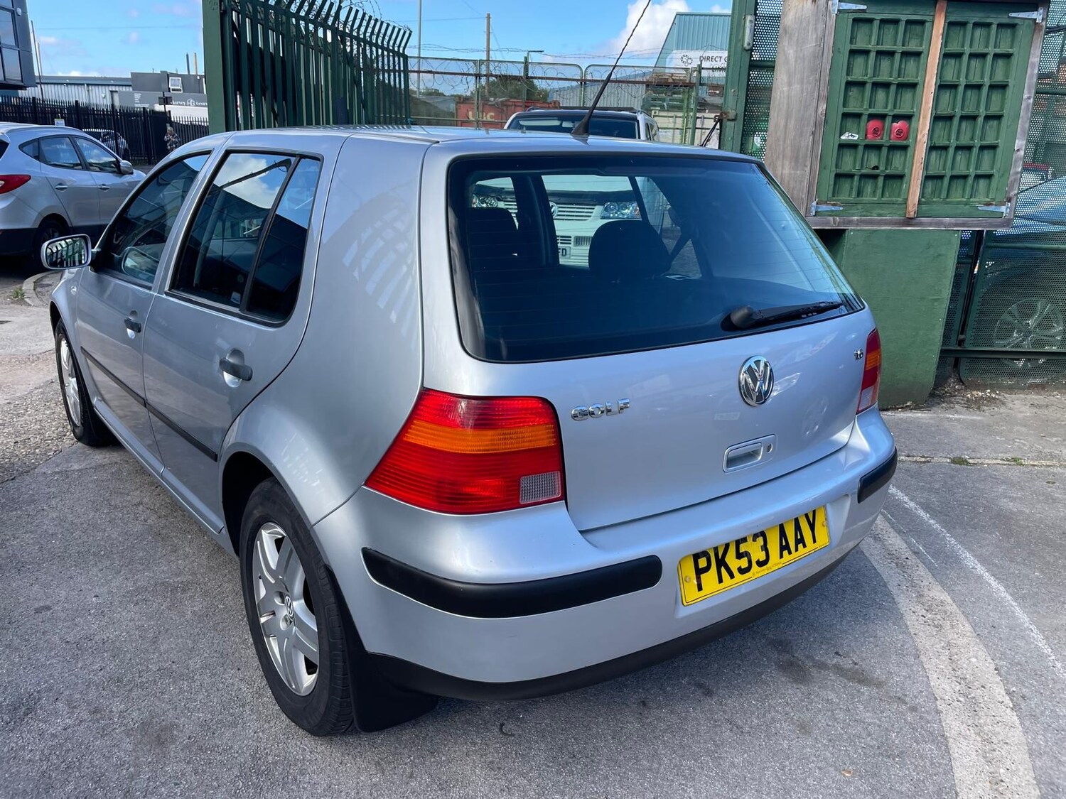 Used Volkswagen Golf 2003 for sale - 76045591: Photo 4