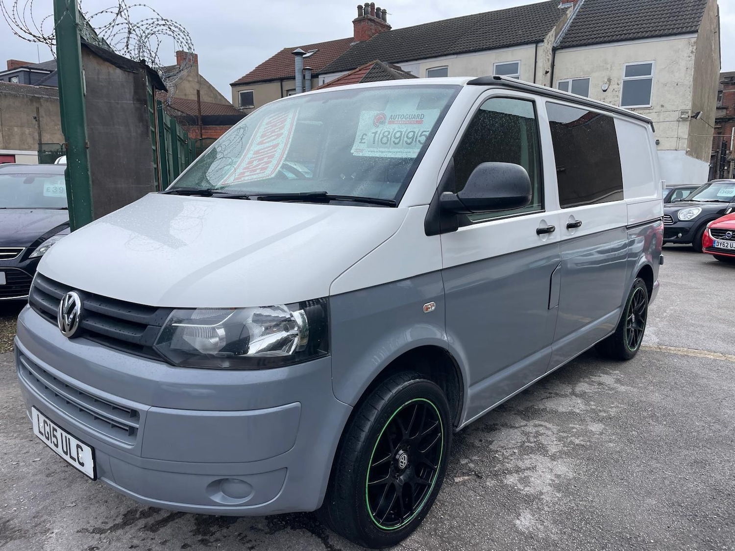 Used Volkswagen Transporter 2015 for sale - 76331122: Photo 1