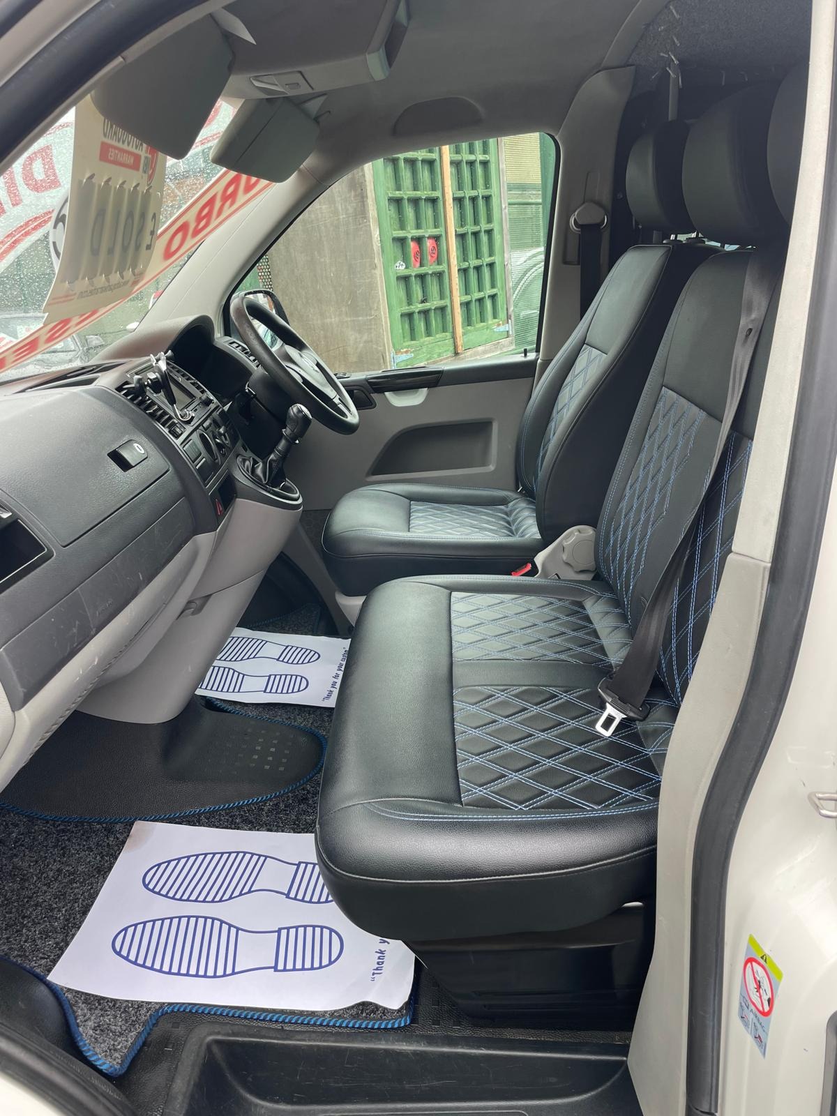 Used Volkswagen Transporter 2015 for sale - 76331122: Photo 11
