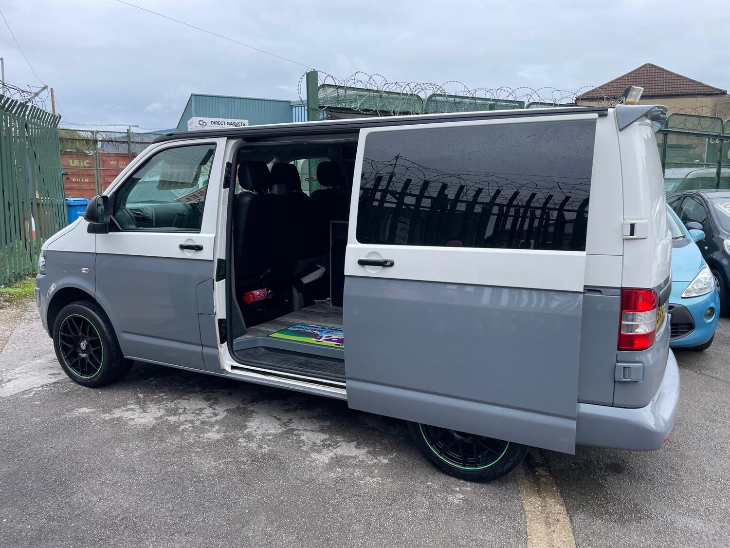 Used Volkswagen Transporter 2015 for sale - 76331122: Photo 15