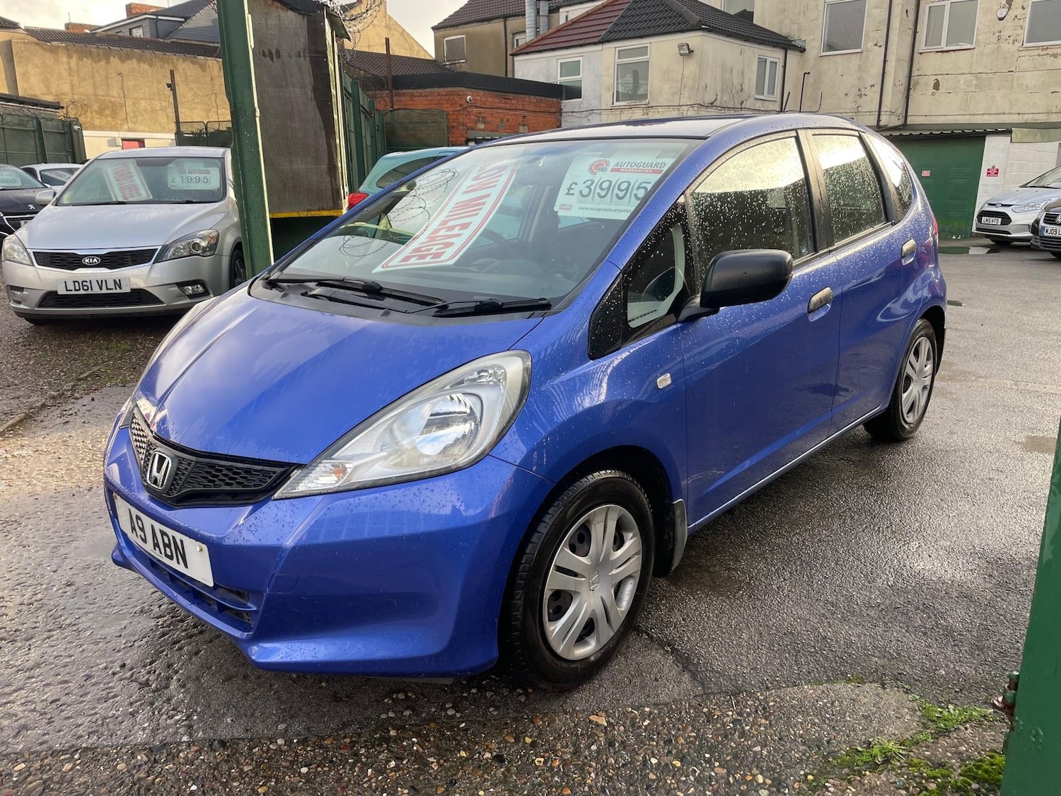 Used Honda Jazz 2012 for sale - 76692634: Photo 1