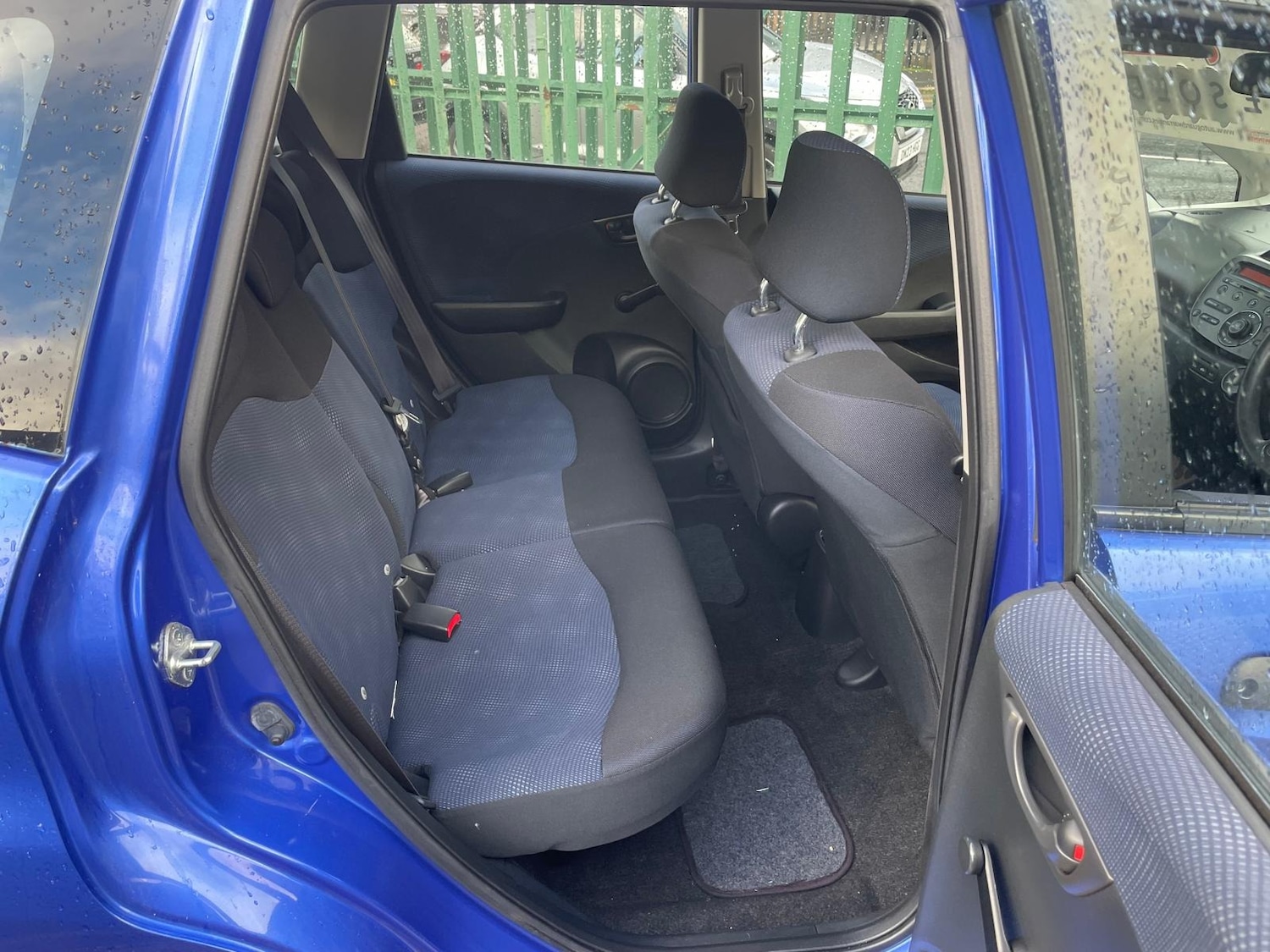 Used Honda Jazz 2012 for sale - 76692634: Photo 23