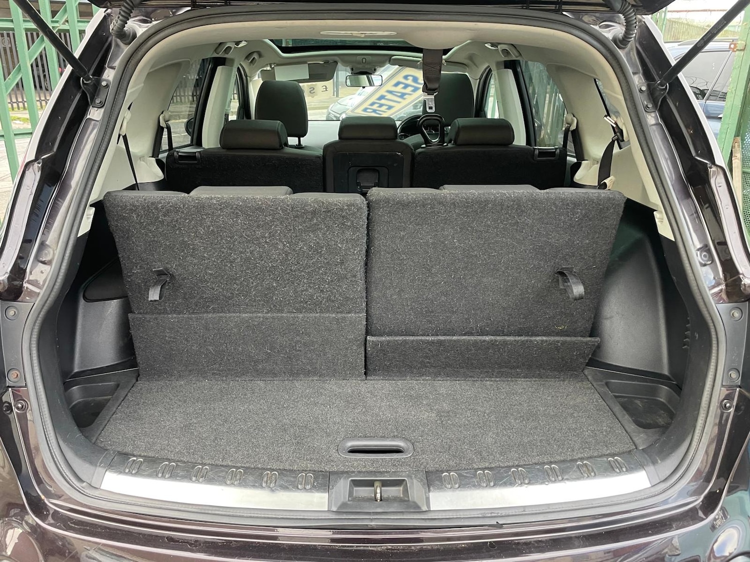 Used Nissan Qashqai+2 2013 for sale - 76951023: Photo 9