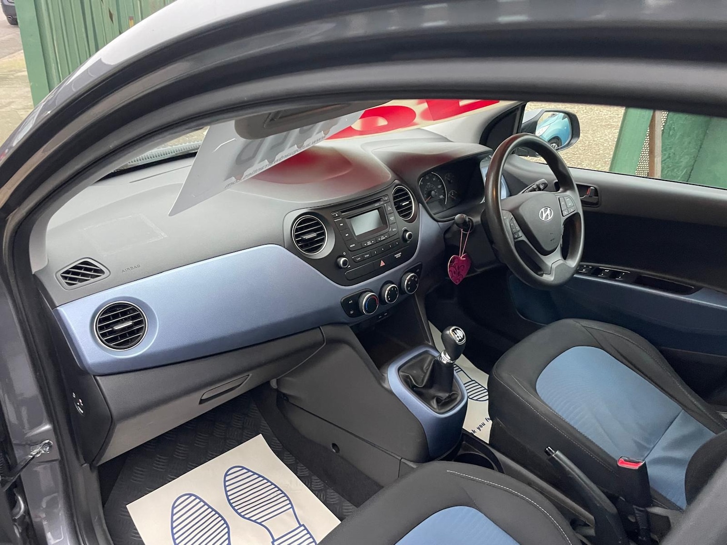 Used Hyundai i10 2014 for sale - 77431347: Photo 24