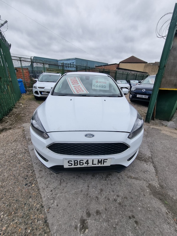 Used Ford Focus 2014 for sale - 75556631: Photo 2