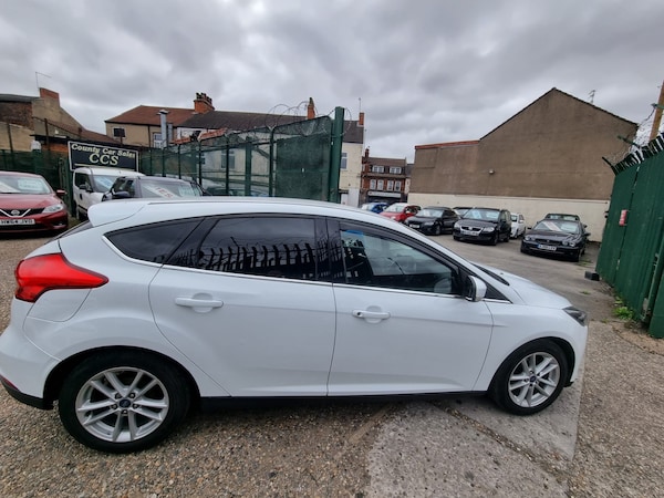 Used Ford Focus 2014 for sale - 75556631: Photo 5