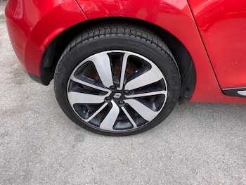 Used Renault Clio 2013 for sale - 75524235: Photo