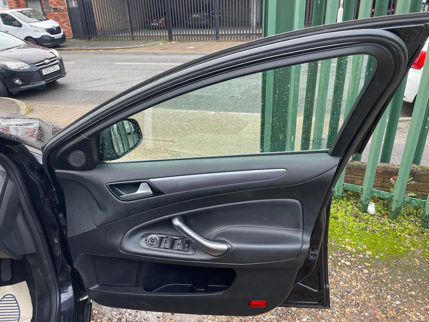 Used Ford Mondeo 2014 for sale - 76374824: Photo 11
