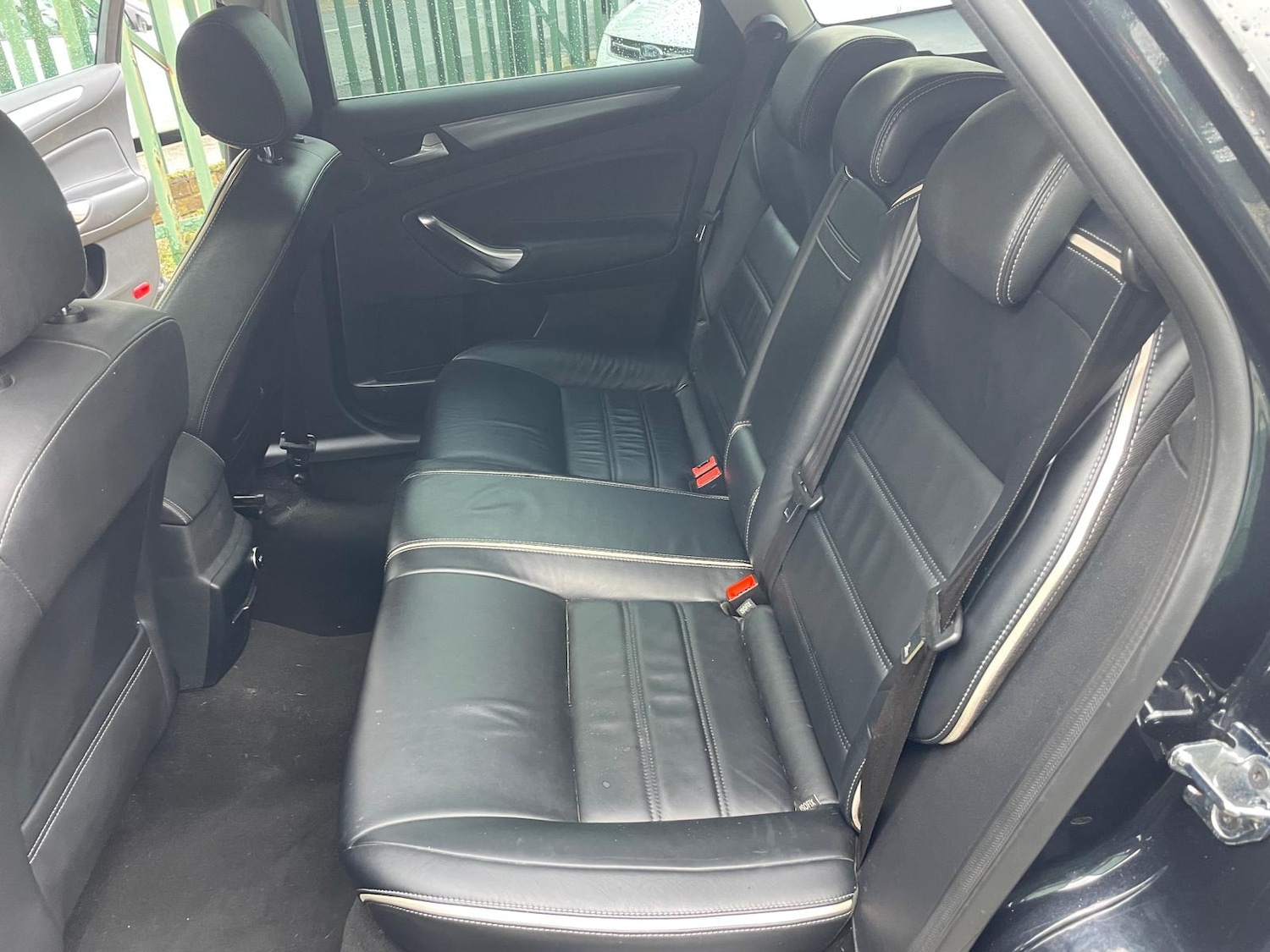 Used Ford Mondeo 2014 for sale - 76374824: Photo 16