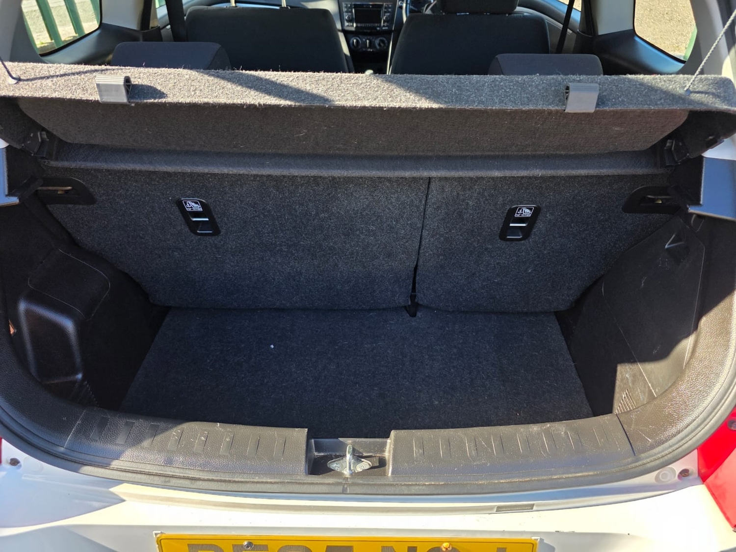 Used Suzuki Swift 2015 for sale - 76067185: Photo 7