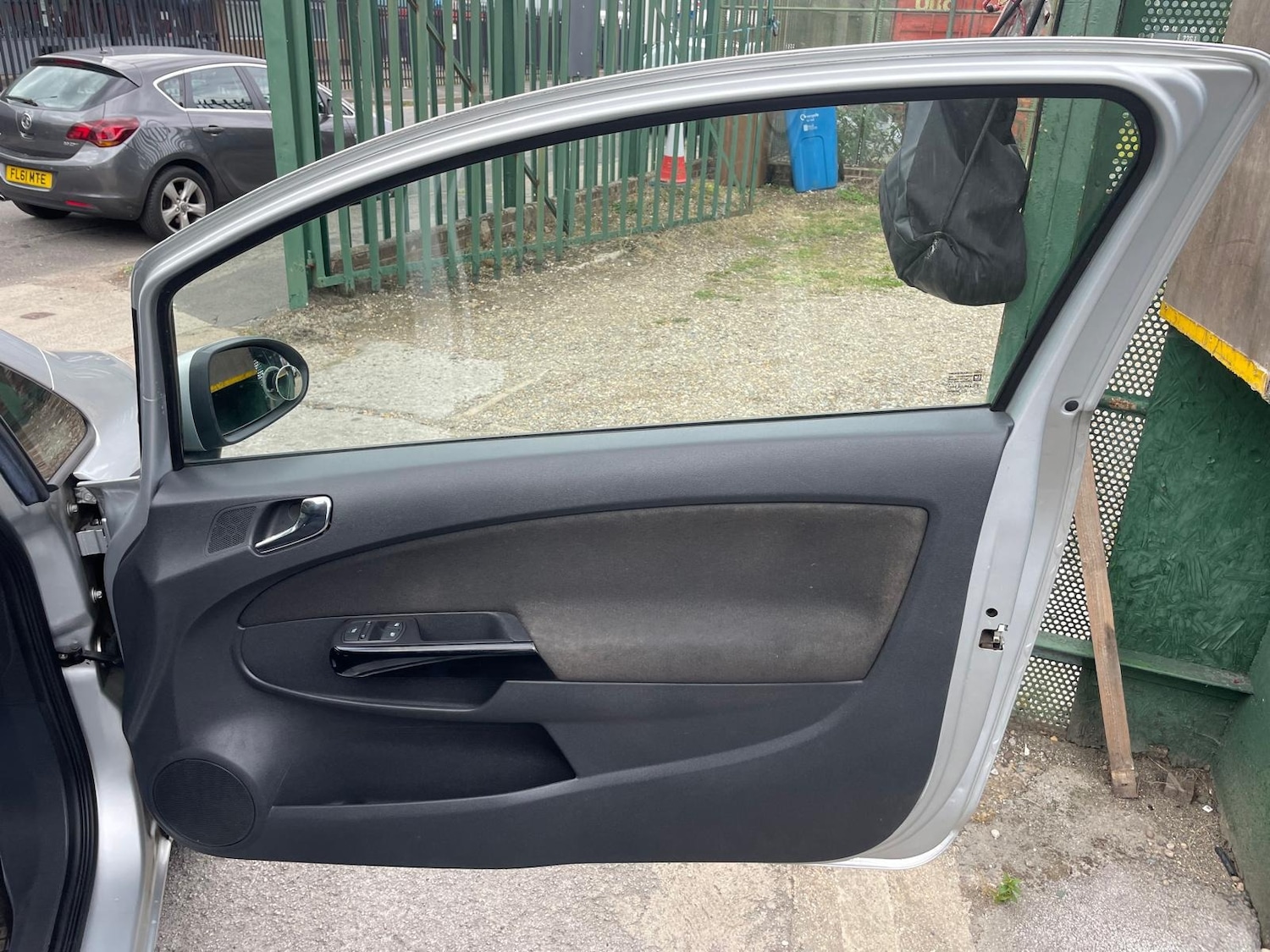 Vehicle 19