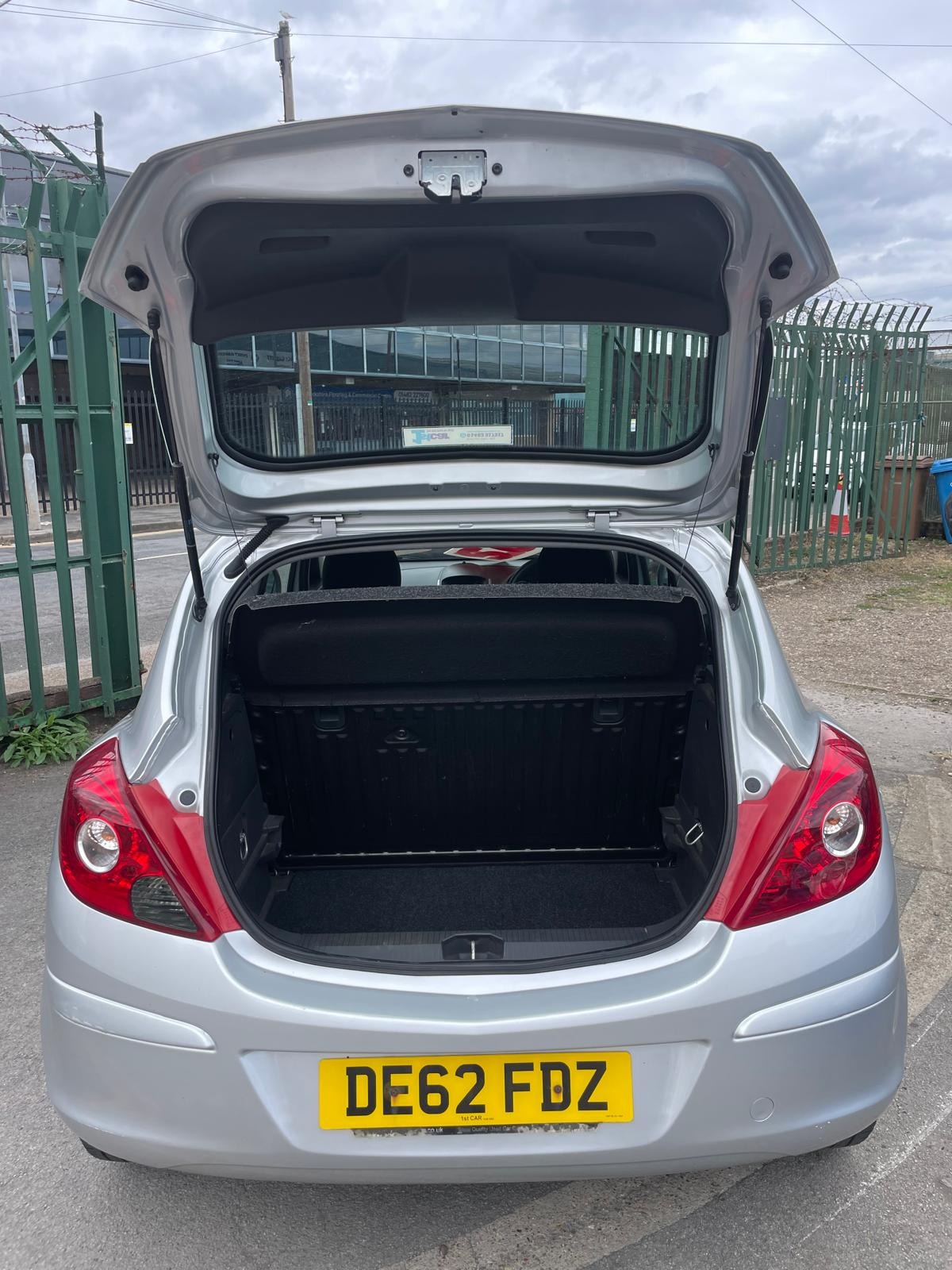 Vehicle 21