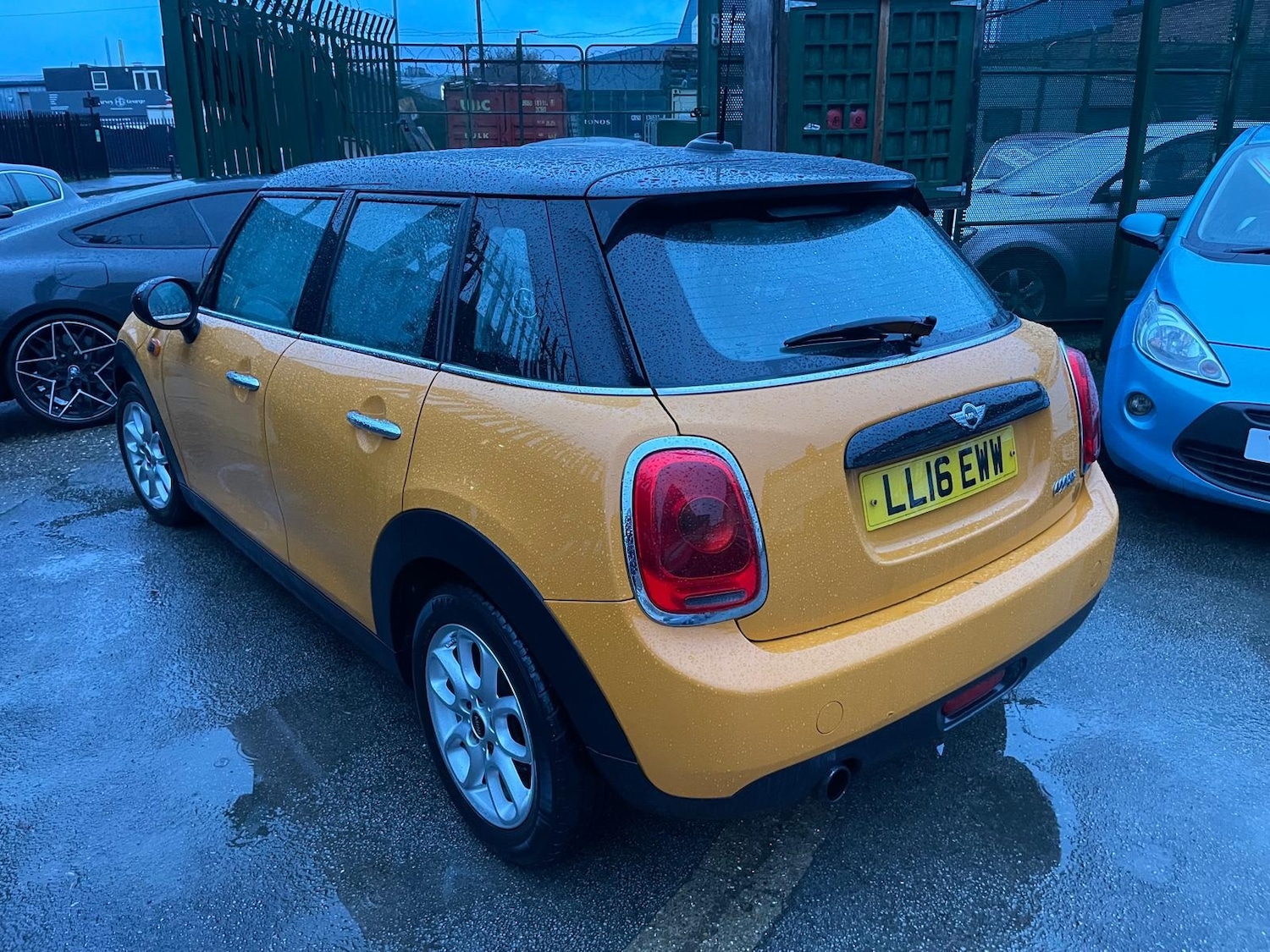 Used MINI Hatch 2016 for sale - 76935500: Photo 2