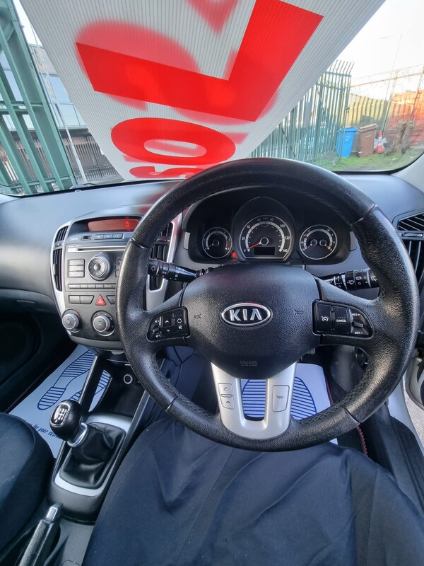 Used Kia Ceed 2011 for sale - 73566157: Photo 9