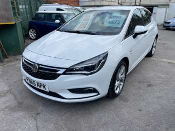 2016 (66) - 1.6 CDTi 16V 136 SRi 5dr