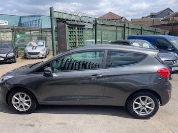 Used Ford Fiesta 2019 for sale - 79160130: Photo