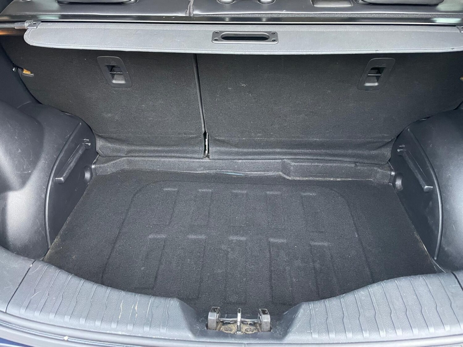 Used Ssangyong Tivoli 2015 for sale - 77821976: Photo 8